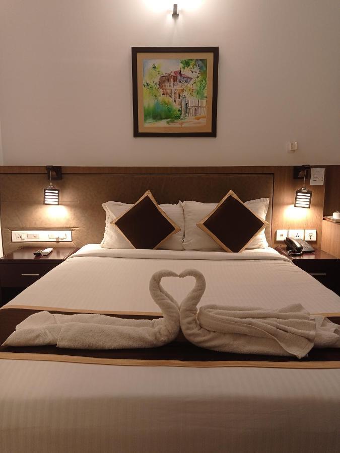 Hotel De Grand Kozhikode Extérieur photo