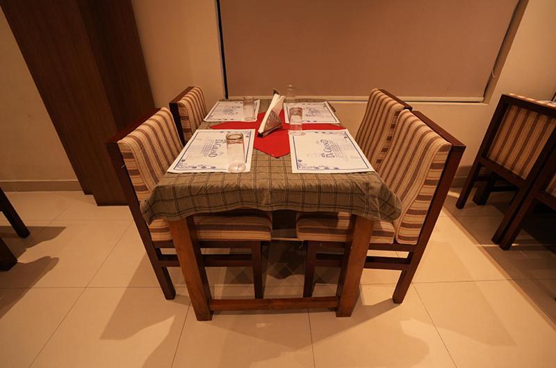 Hotel De Grand Kozhikode Extérieur photo