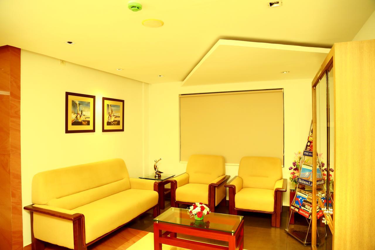 Hotel De Grand Kozhikode Extérieur photo